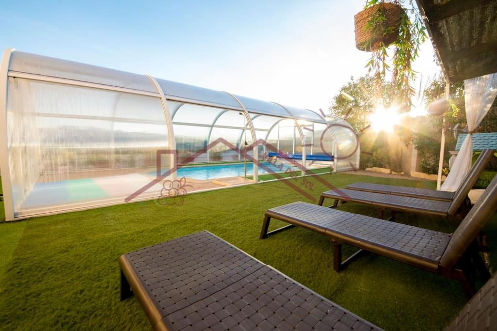 Mentrida Villa Del Sol - Piscina Climatizada מראה חיצוני תמונה